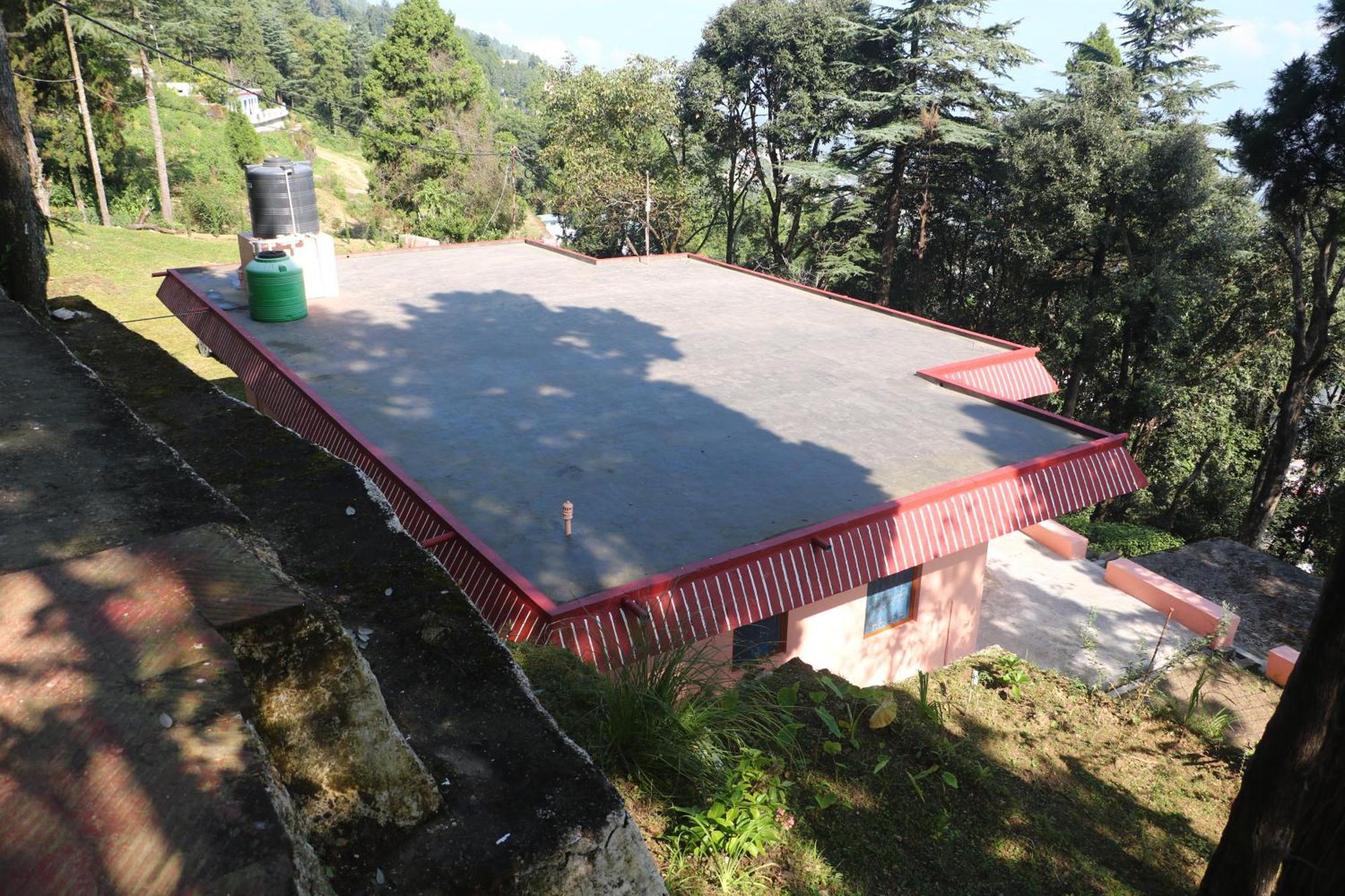 The Deodar Inn Pauri Exterior photo