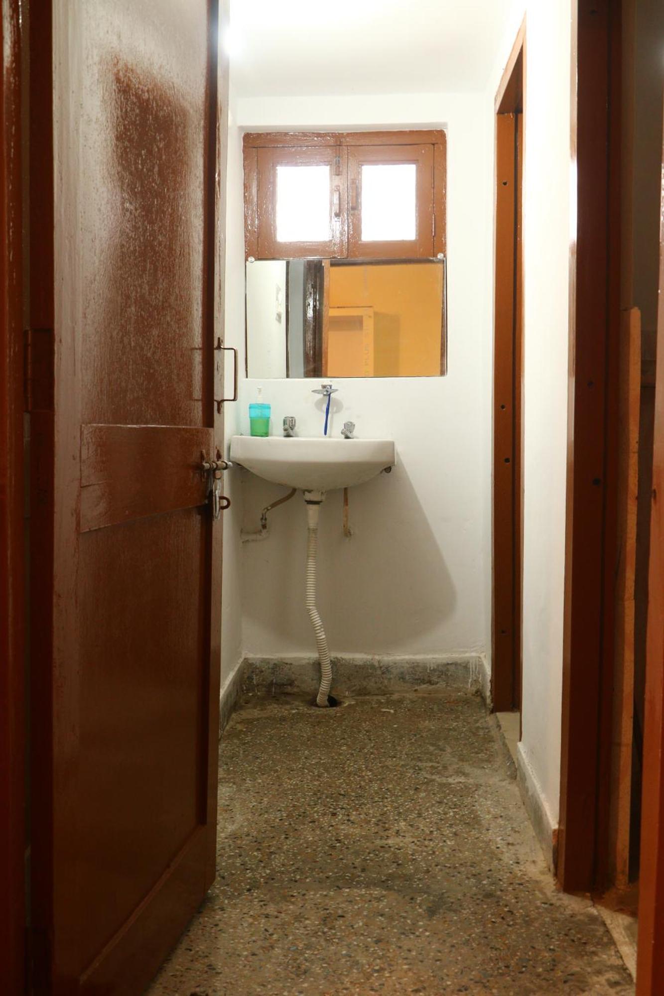 The Deodar Inn Pauri Exterior photo
