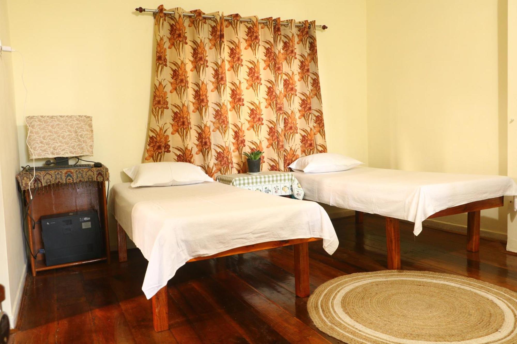The Deodar Inn Pauri Exterior photo